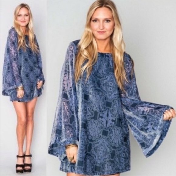 Show Me Your MuMu Dresses & Skirts - Show Me Your Mumu Purple Frost Knockout Dress Size Large
